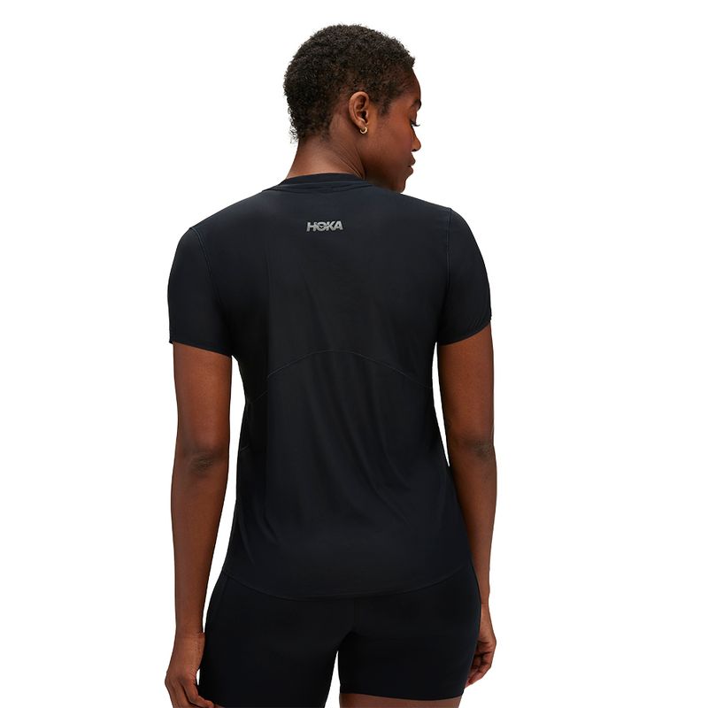 _0007_S24_AiroliteRunShortSleeve1151084-BLK_02